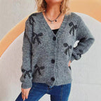 Damen lässige Strickjacke mit modernem Karomuster und hochwertigen Knopfdetails R&B