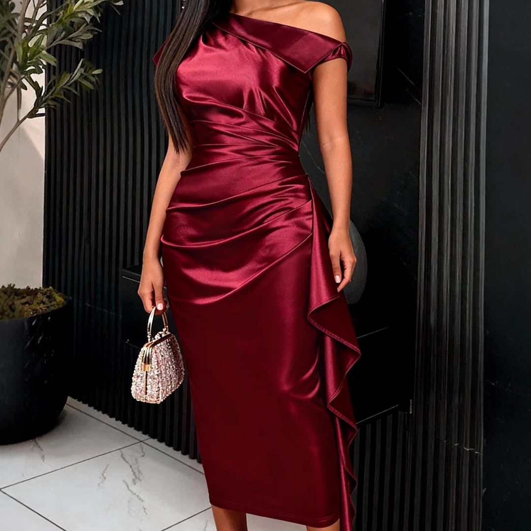 Damen elegantes Satin Abendkleid mit asymmetrischen Rüschendetails R&B