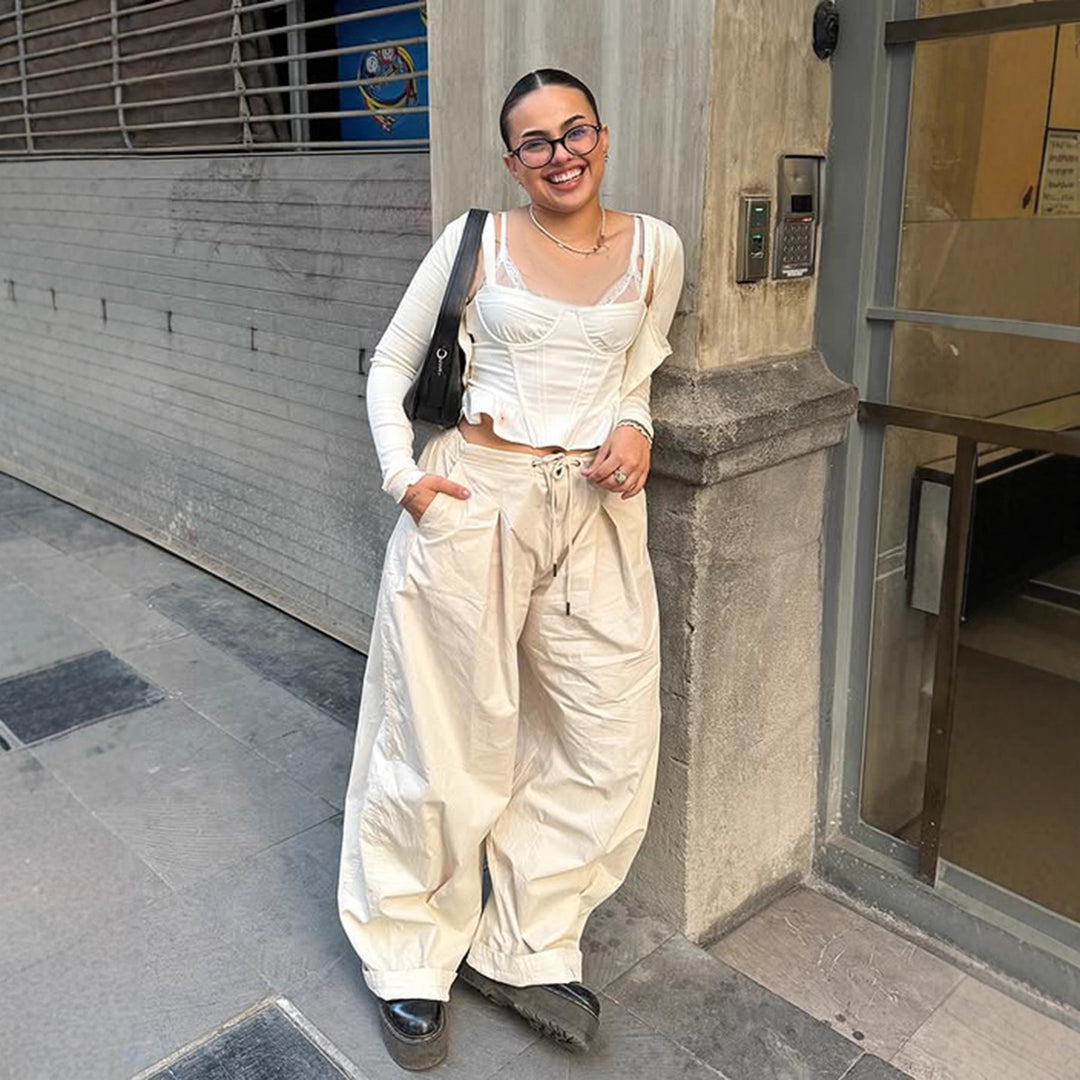 Damen weite stylistische Hose mit dekorativer Taillenbindung und Komfortschnitt R&B