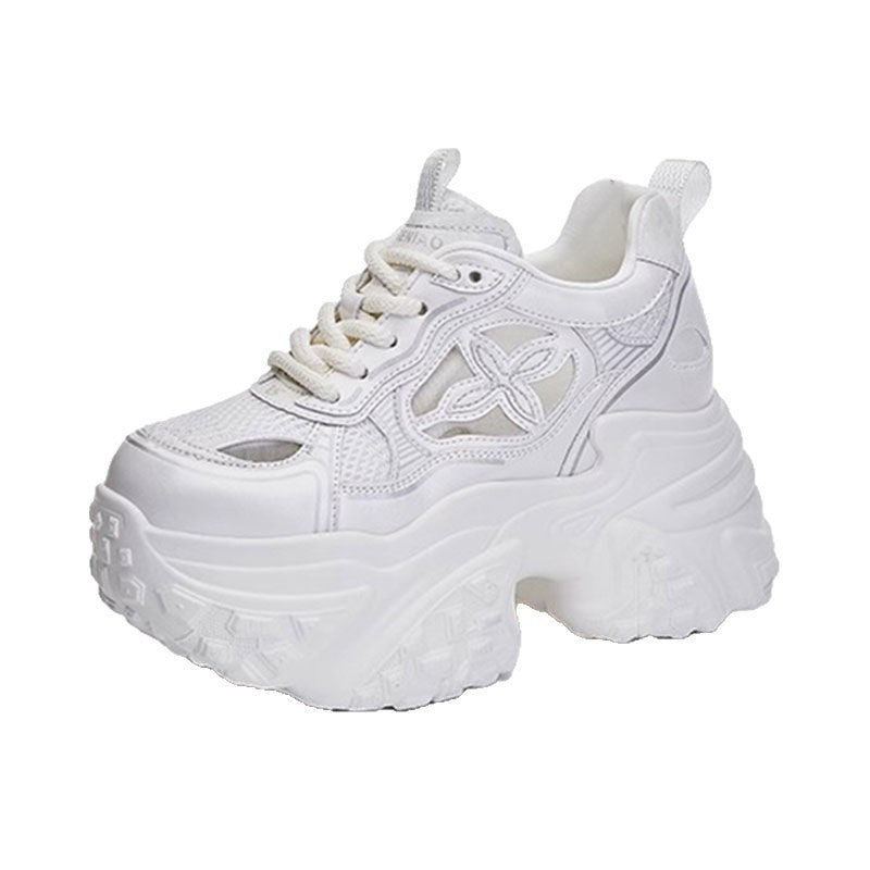 Damen Sportliche Plateau-Sneaker mit innovativem Oberflächen-Design R&B