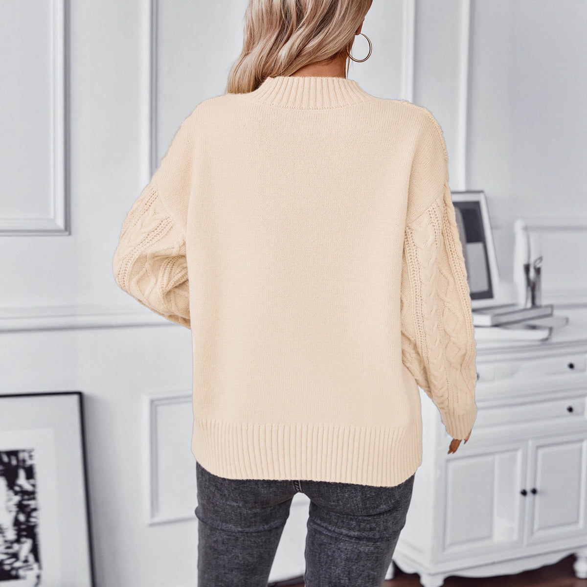 Damen modischer Strickpullover mit einzigartigem Zopfdesign und Rundhalsausschnitt