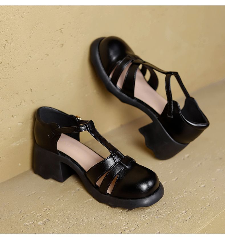 Damen Elegante und komfortable T-Strap Pumps R&B