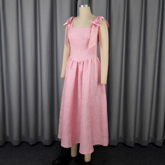 Damen Elegantes Abendkleid mit schimmernden Details und verspielten Rüschenschultern R&B