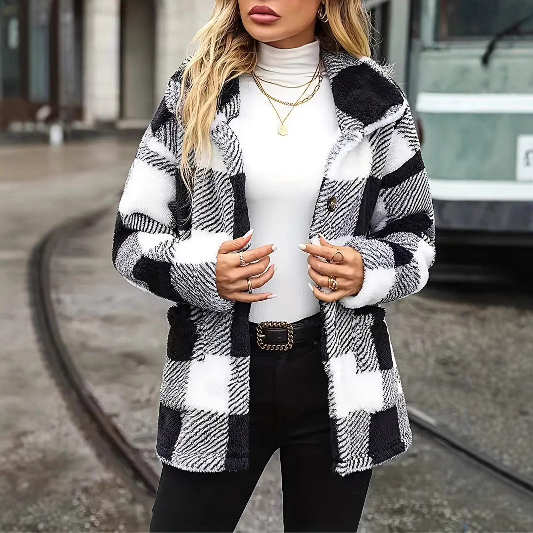 Damen Kuschelige Fleecejacke mit individuellen Karomuster R&B