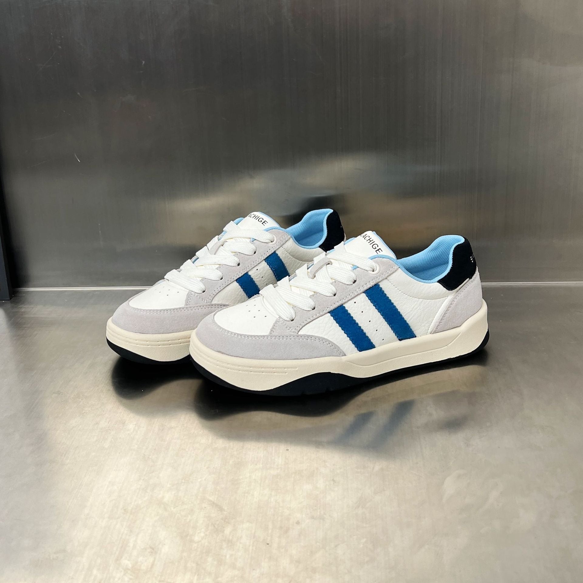 Damen Sportliche Sneakers mit modischem Profil und ergonomischer Dämpfung R&B