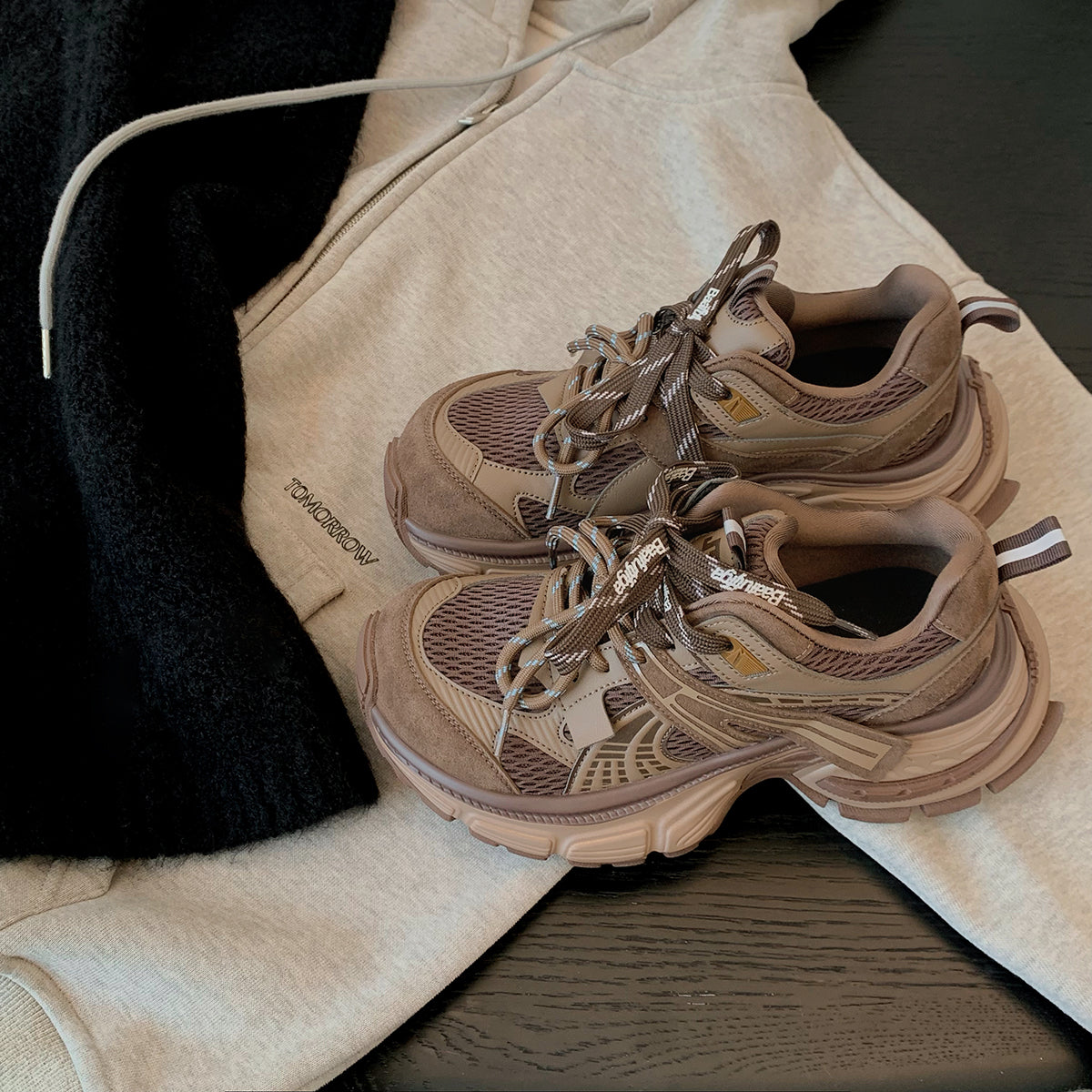 Damen Lauf- und Freizeitschuhe mit rutschfester Sohle und atmungsaktivem Obermaterial R&B