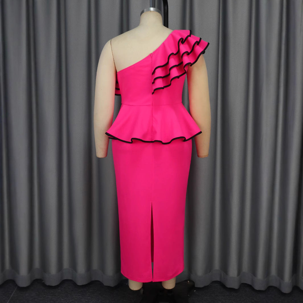 Damen Elegantes Abendkleid mit asymmetrischem Rüschendetail und dekorativem Gürtel R&B
