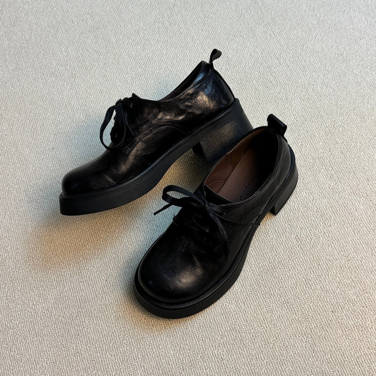 Damen Elegante Schnürschuhe mit robustem Blockabsatz und flexibler Sohle R&B