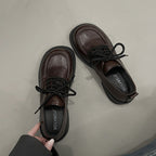 Damen elegante Schnürschuhe mit rutschfester Sohle und modischem Design R&B