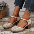 inspirierte Ankle-Strap Pumps R&B