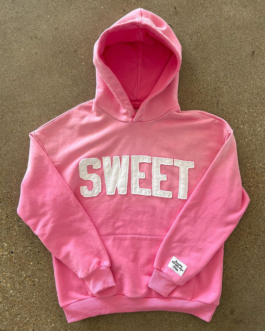 Unisex nan weit geschnittener Kapuzenpullover mit aufgesetzten Buchstabenapplikationen und Kängurutasche R&B