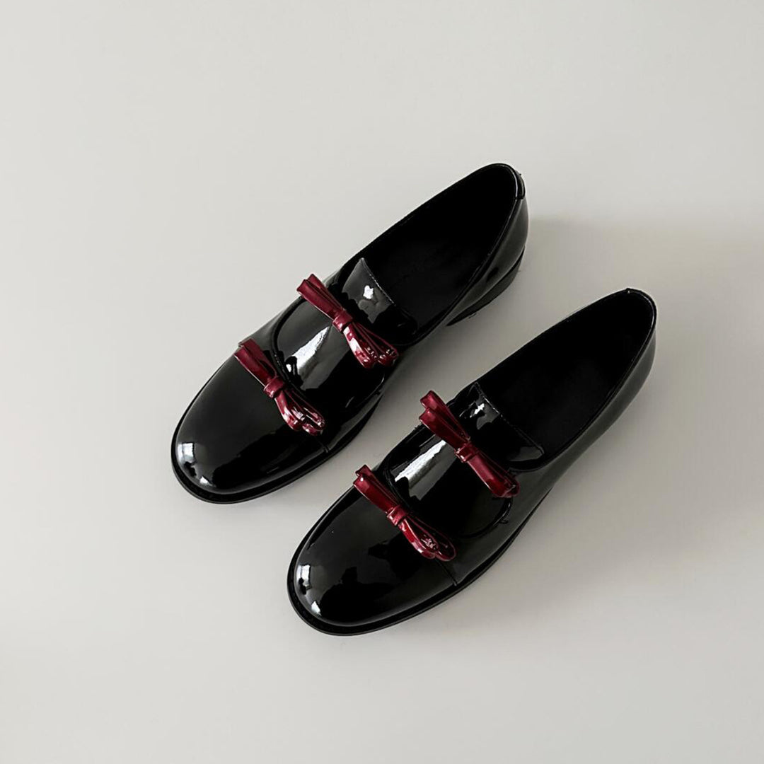 Damen elegante Schnürschuhe mit dekorativen Schnallen von R&B