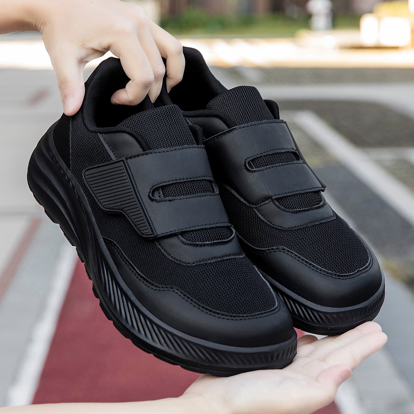 Damen komfortable Slip-On Sneakers mit elastischem Klettverschluss R&B