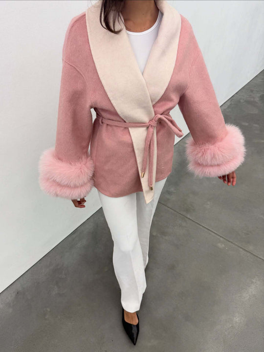 Damen Elegante Kurzjacke mit luxuriösen Fellverzierungen R&B