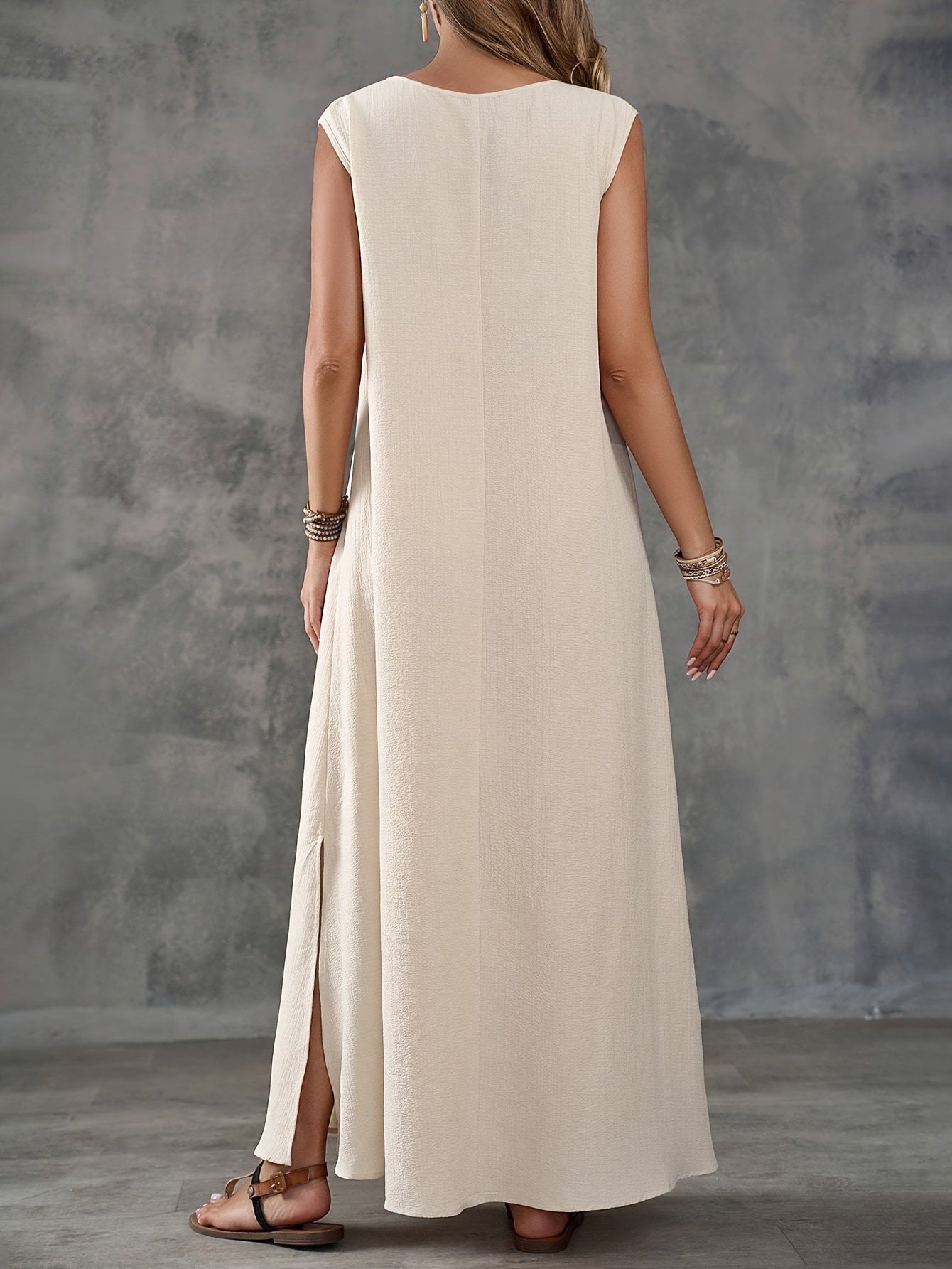 Damen Maxi-Strandkleid mit elegantem V-Ausschnitt und seitlichem Schlitz R&B