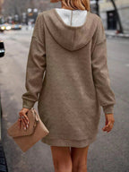 Damen Hoodie-Kleid mit praktischer Tasche und stilvollem Muster R&B