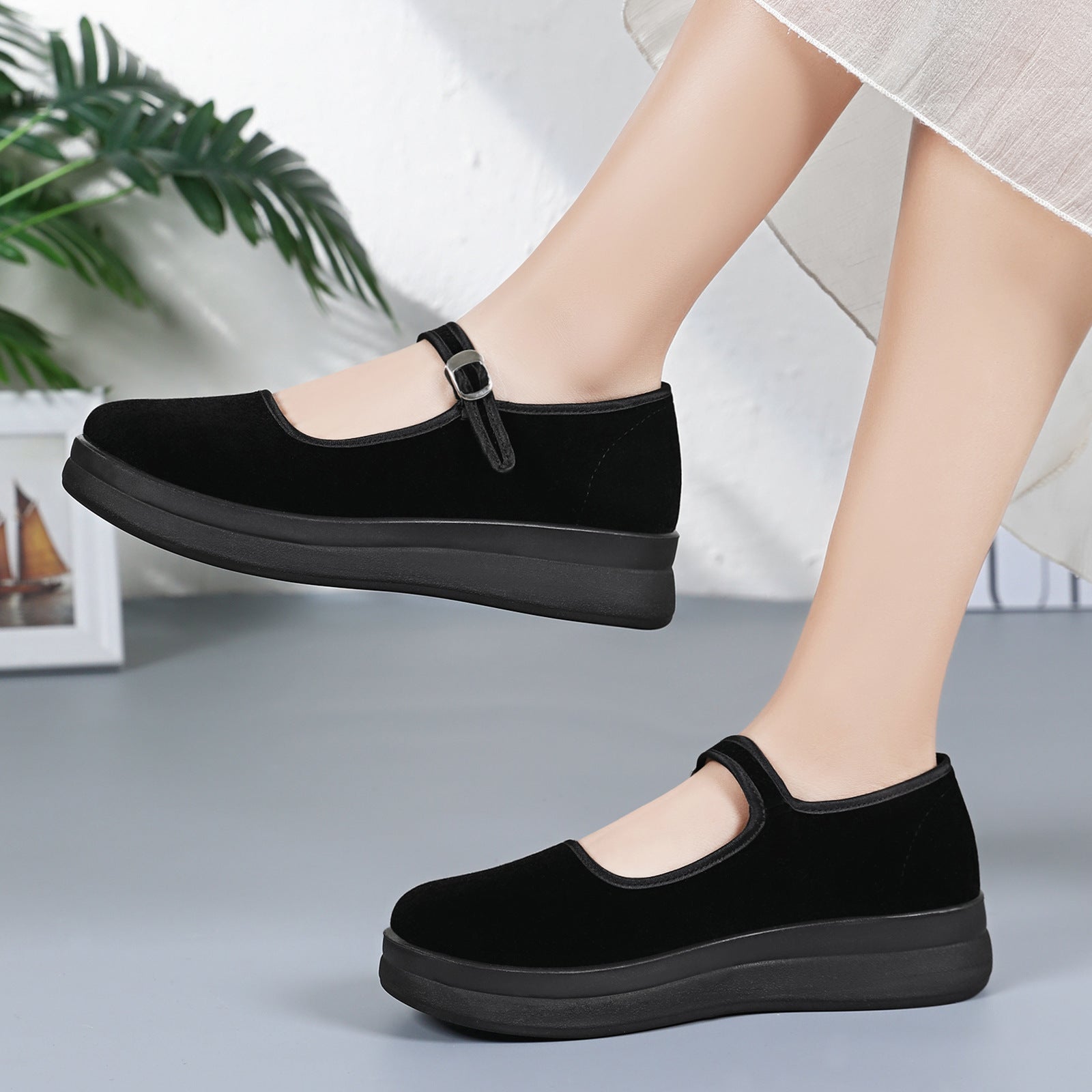 Damen Elegante und bequeme Mary Jane Schuhe mit verstellbarem Riemen