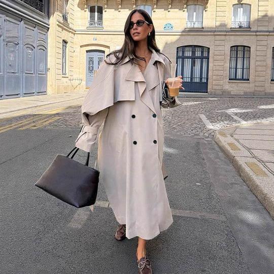 Damen eleganter Trenchcoat mit minimalistischem Design und praktischen Taschen R&B