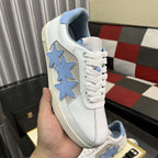Damen Sneakers mit zusätzlicher Sternen-Applikation von R&B