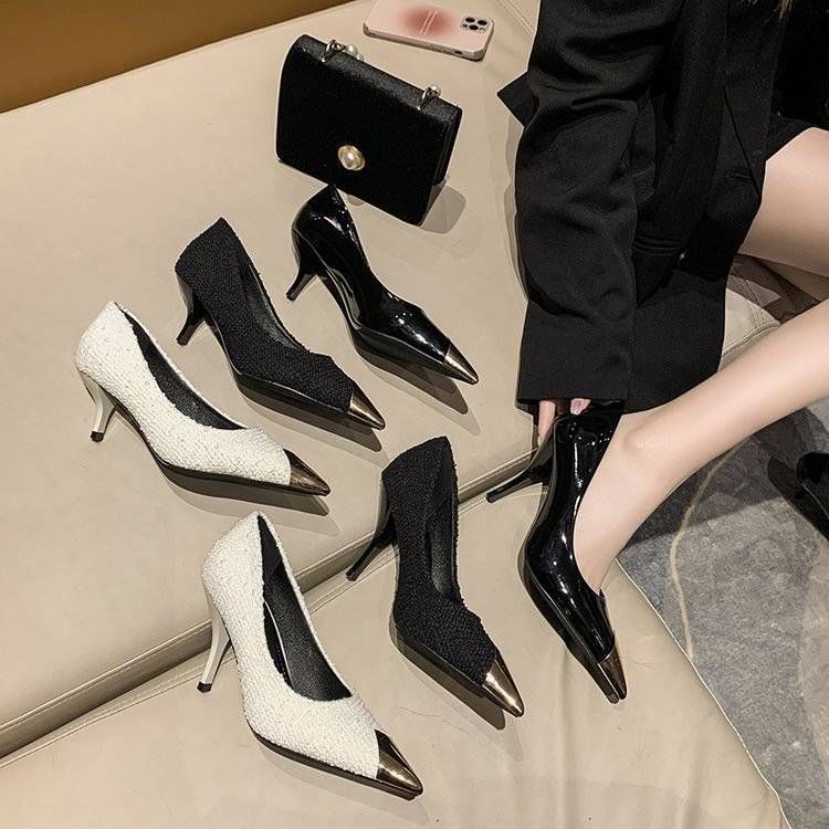 Damen elegante spitze Pumps mit metallic Akzenten R&B