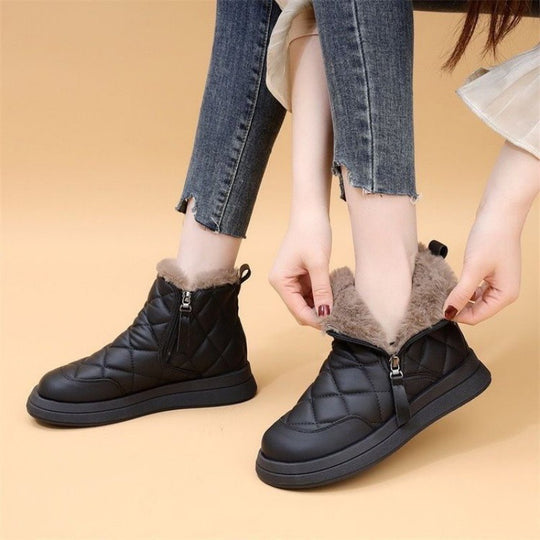 Damen warme Winterstiefel mit isolierender Fütterung und praktischem Reißverschluss R&B