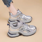 Damen Sportliche Sneakers mit reflektierenden Elementen und dämpfender Sohle