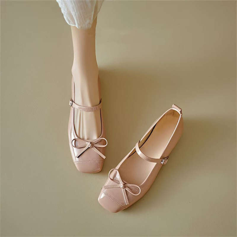 Damen Ballerinas mit dekorativem Riemchen und moderner Schleifenapplikation R&B
