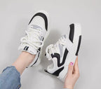 Damen Modische Sneaker mit innovativer Dämpfungstechnologie R&B