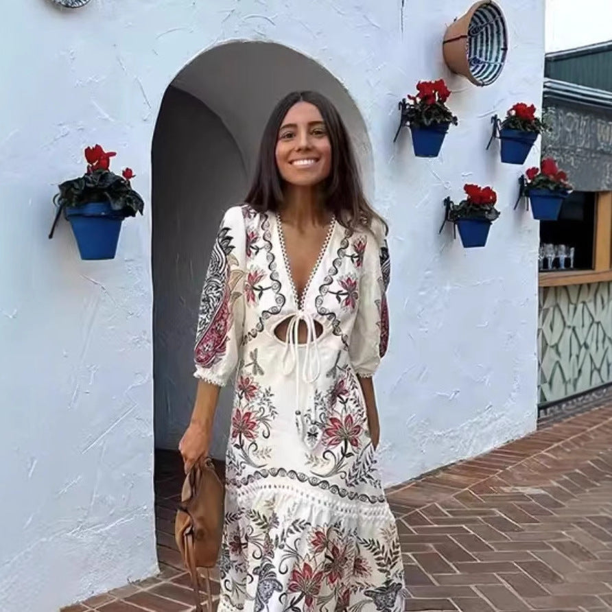 Damen Maxikleid mit floralen Stickereien und V-Ausschnitt R&B