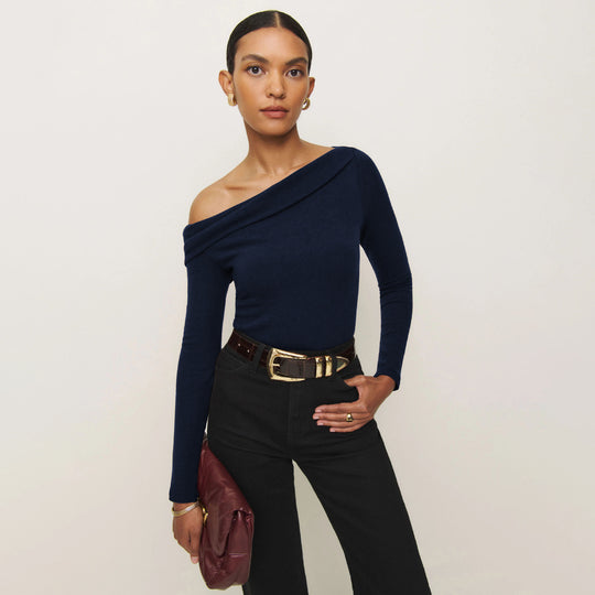 Damen Elegantes Langarmoberteil mit schrägem Ausschnitt und figurbetontem Schnitt R&B