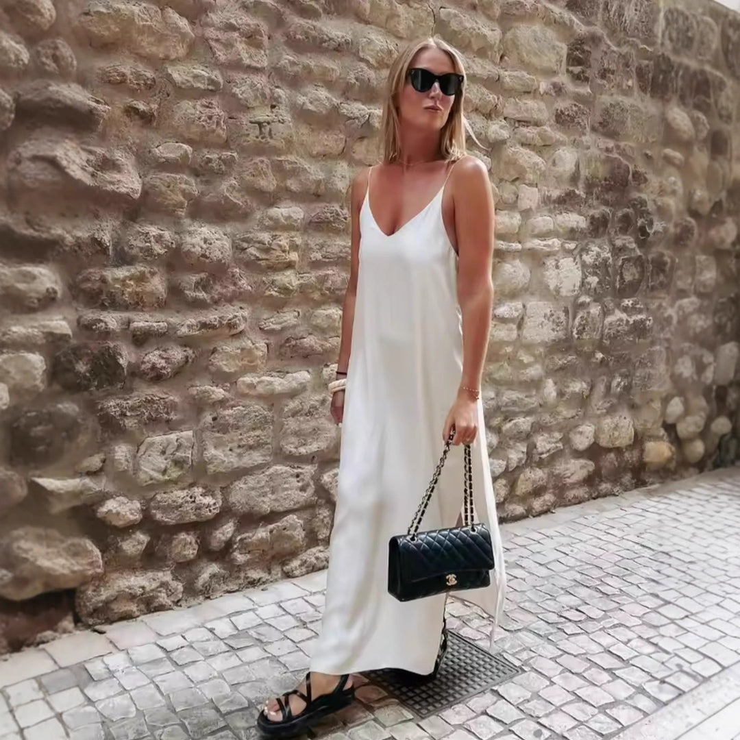 Damen Spaghettiträger Kleid mit elegantem Schnitt und fließendem Material R&B