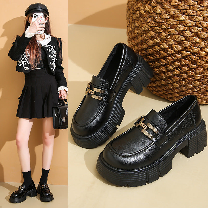 Damen Chunky Loafers mit metallischem Akzent und robustem Blockabsatz R&B