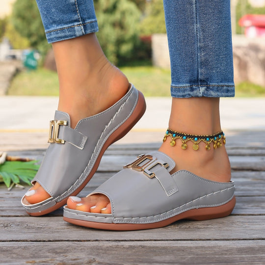 Damen Komfortable Mules mit eleganten Schnallenakzenten R&B