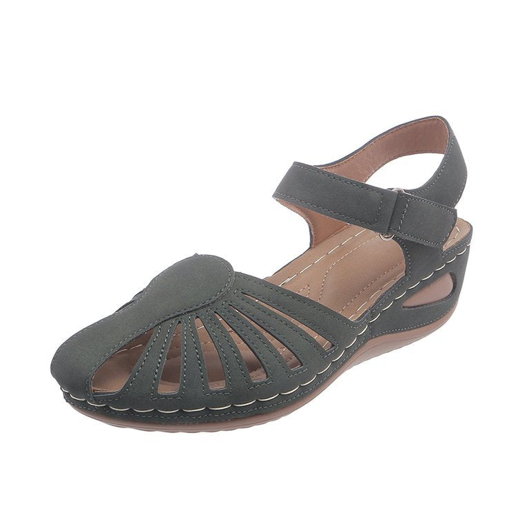 Damen Sandalen mit verstellbarem Riemen und durchbrochenem Design R&B