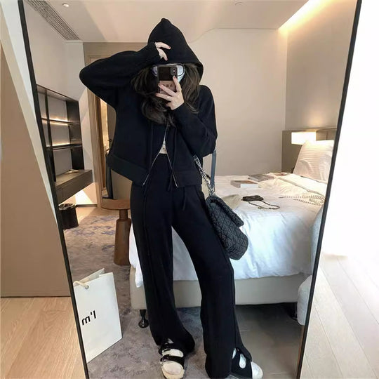 Damen lässiges Freizeit-Ensemble mit Kapuzenoberteil und weitem Bein R&B