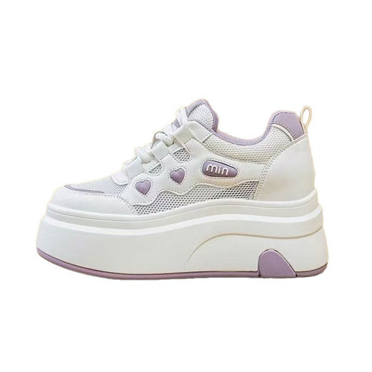 Damen Plateau-Sneaker mit einzigartigem Herzmotiv und atmungsaktiver Mesh-Oberfläche R&B