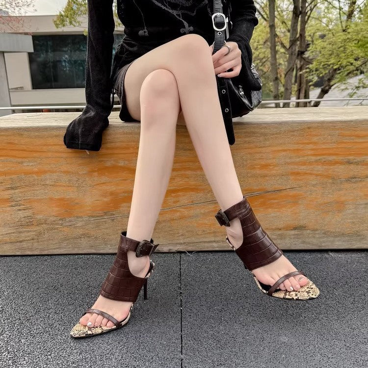 Damen hochhackige Sandalen mit stilvollem Krokodil-Design und elegantem Fersenriemen R&B