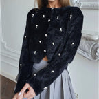 Damen Flauschige Strickjacke mit Schmuckknöpfen und elegantem Schnitt