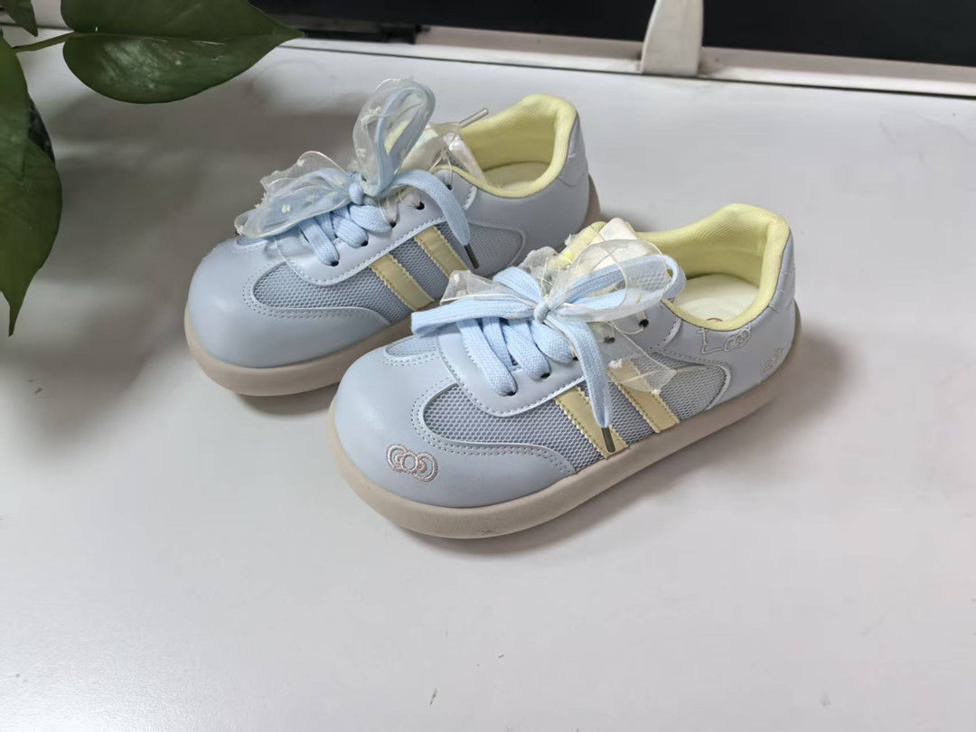 Damen Sneakers mit verspielten Details und atmungsaktiver Mesh-Oberfläche R&B