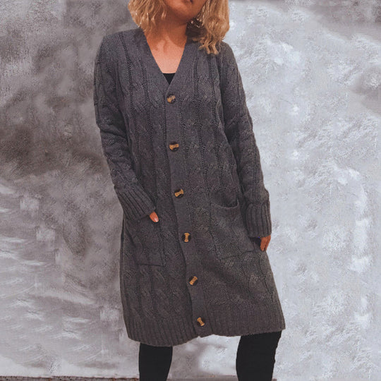 Damen Grobstrickjacke mit Knopfdetails und praktischen Taschen R&B