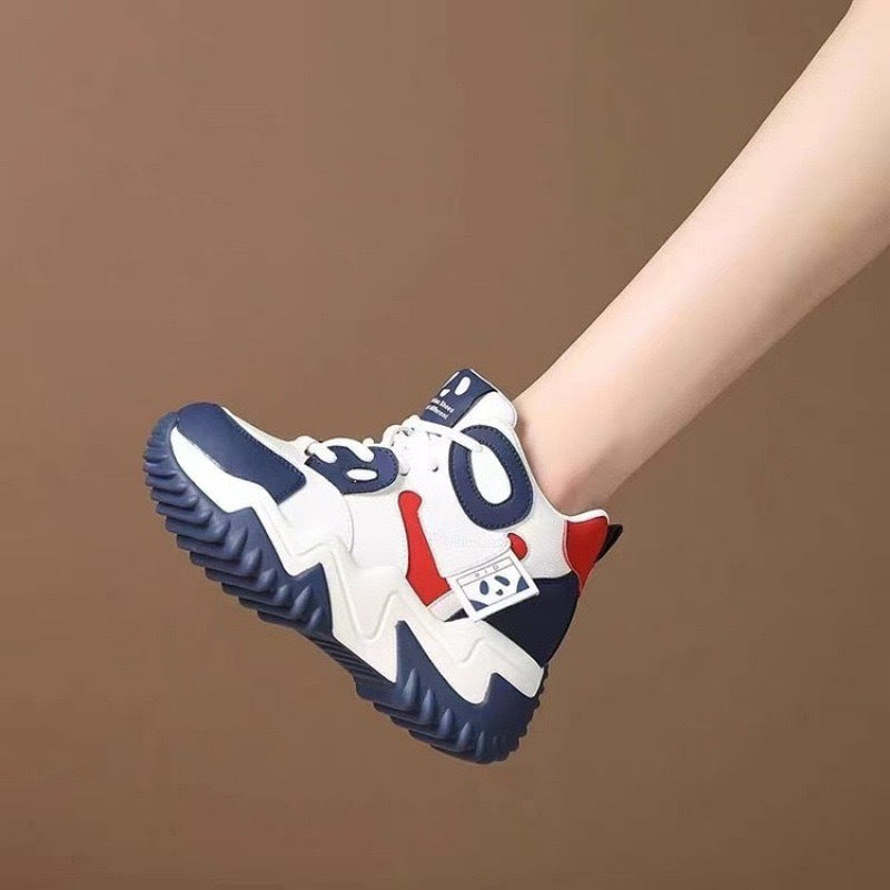 Damen Sneaker mit robustem Kletterdesign R&B