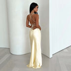 Damen Elegantes Satinabendkleid mit spaghettiträgern und fließendem Schnitt R&B