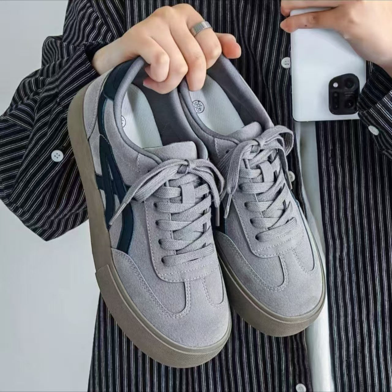 Damen Sportliche Sneakers aus hochwertigem Wildleder mit bequemer Schnürung