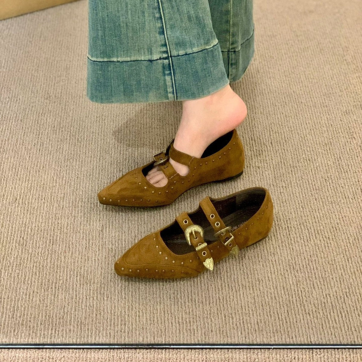 Damen Elegante und stilvolle Ballerinas mit modischen Schnallen und Nieten R&B