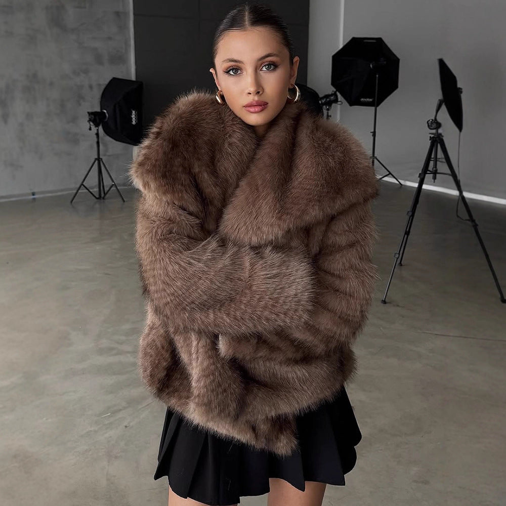Damen Kunstfell-Jacke mit luxuriösem Schnitt und voluminösen Ärmeln R&B