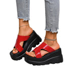 Damen Plattform-Sandalen mit elegantem Metallic-Riemendesign und rutschfester Sohle R&B