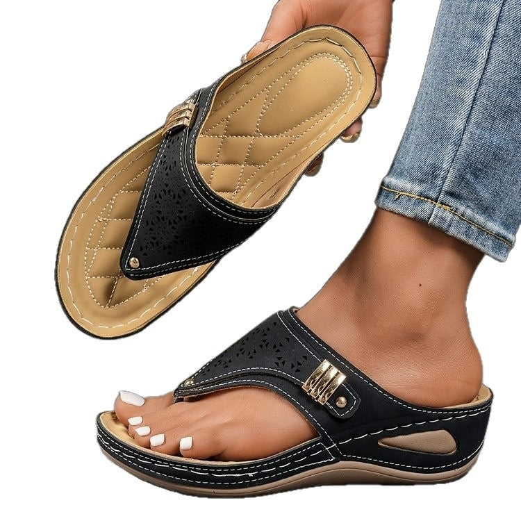 Damen Zehentrenner-Sandalen mit eleganter Perforation R&B