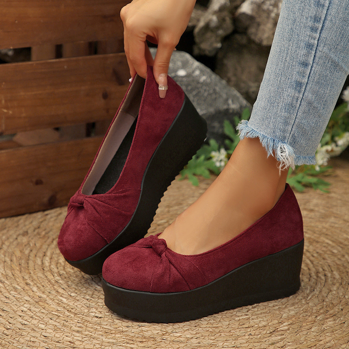 Damen Wedge-Pantoletten mit dekorativem Schleifenakzent und modischem Design R&B