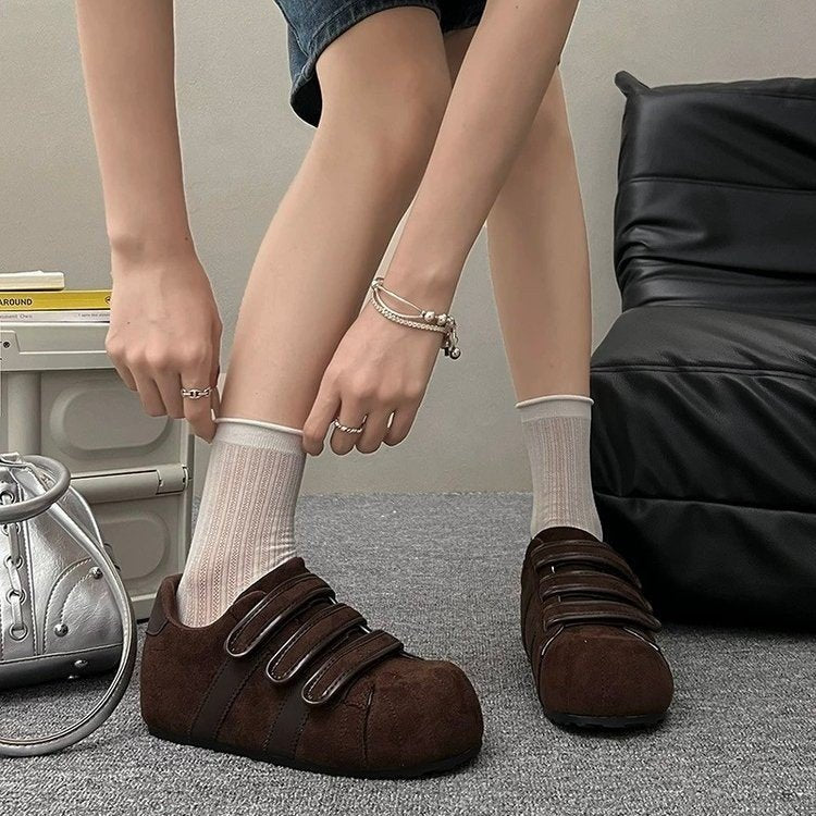 Damen Clogs mit praktischem Klettverschluss und weichem Wildlederobermaterial R&B