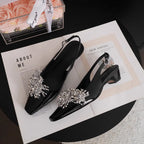Damen Slingback-Pumps mit funkelnden Metallapplikationen und elegantem Design